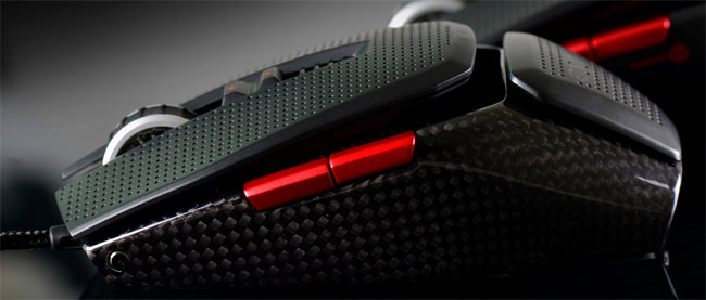 MOUSE PARA JUEGOS EN FIBRA DE CARBONO